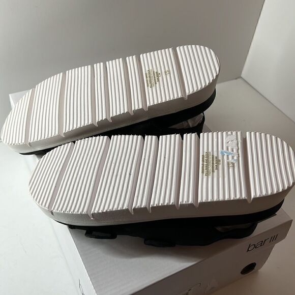 Bar III Kiwi Black Mesh Sport Sandals size 6.5 M - Picture 4 of 5